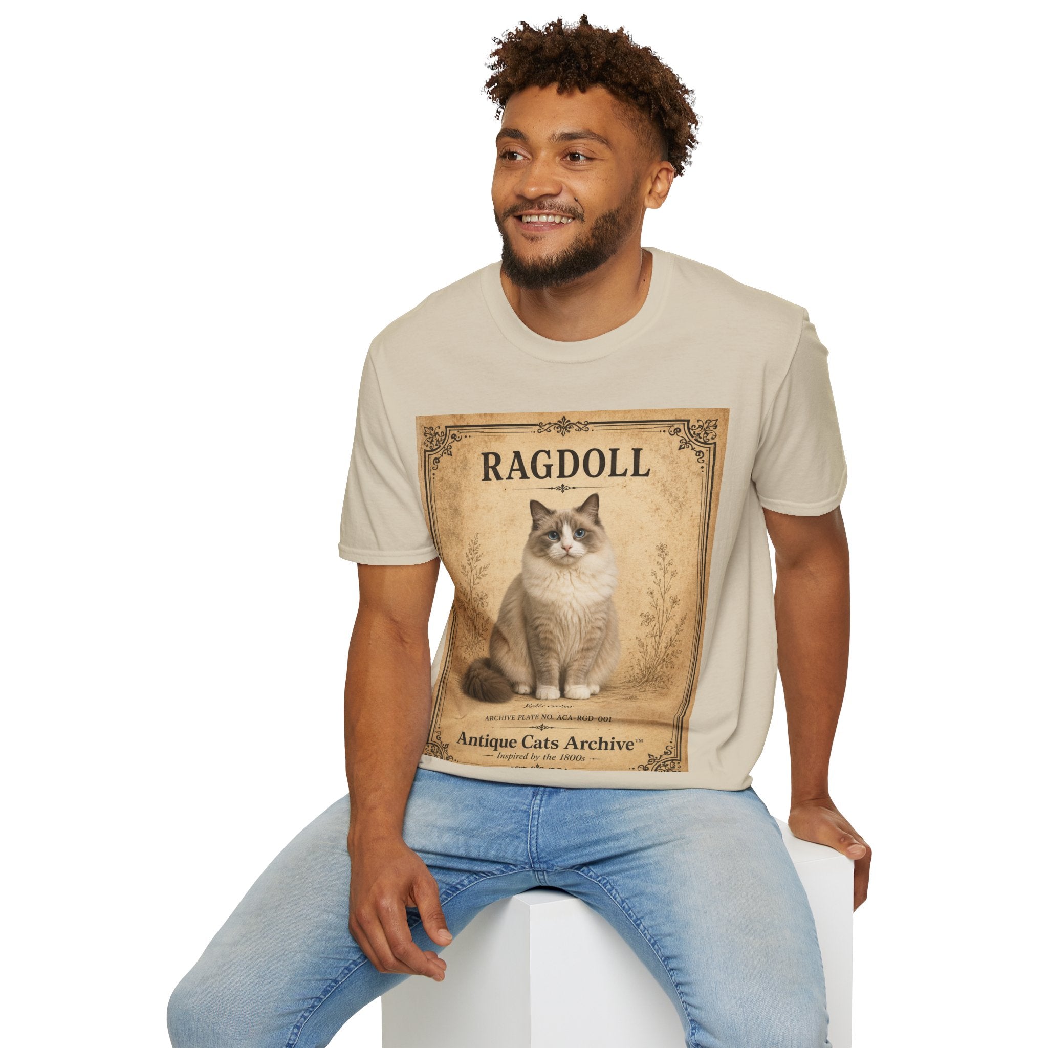 Ragdoll Cat Vintage Portrait T-Shirt