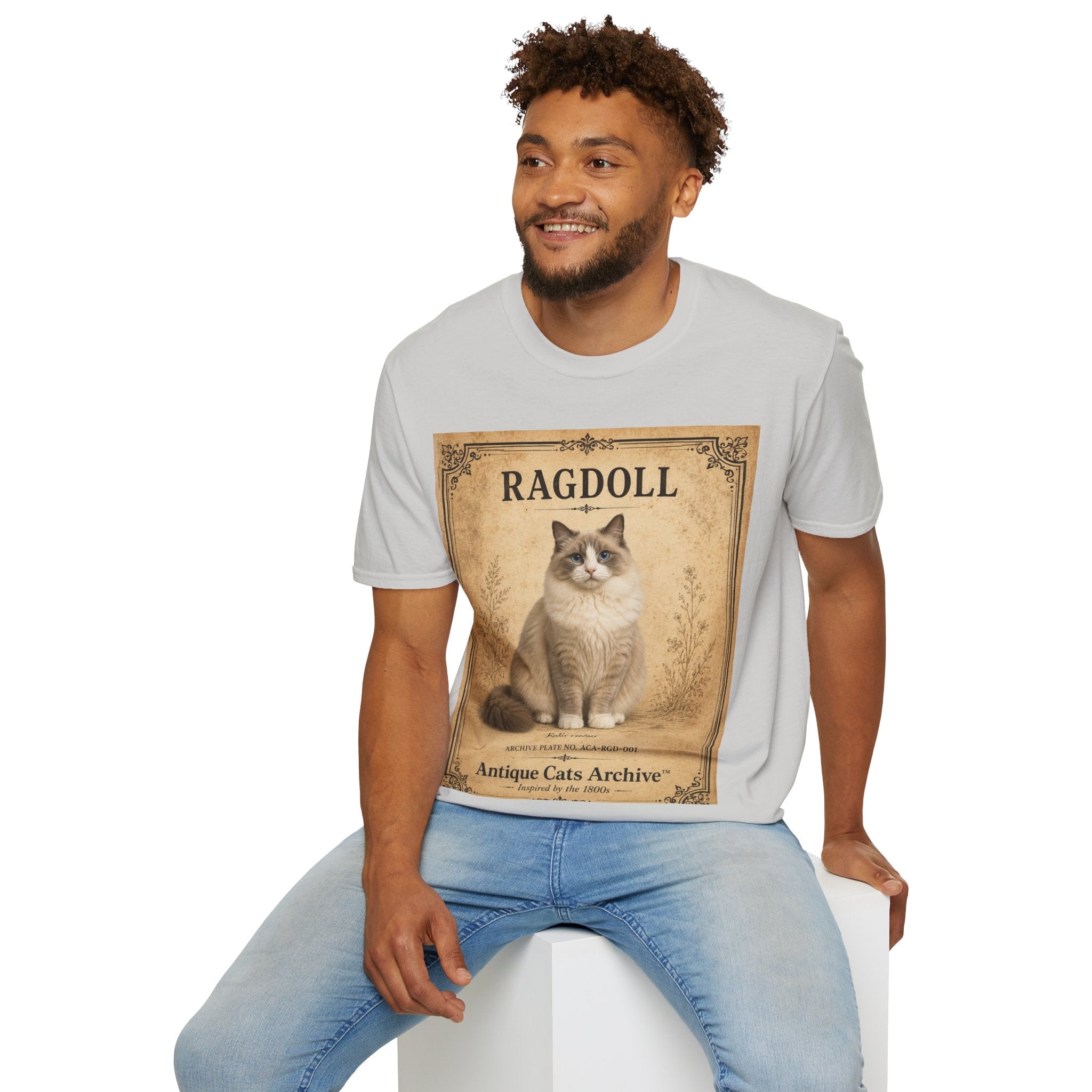Ragdoll Cat Vintage Portrait T-Shirt
