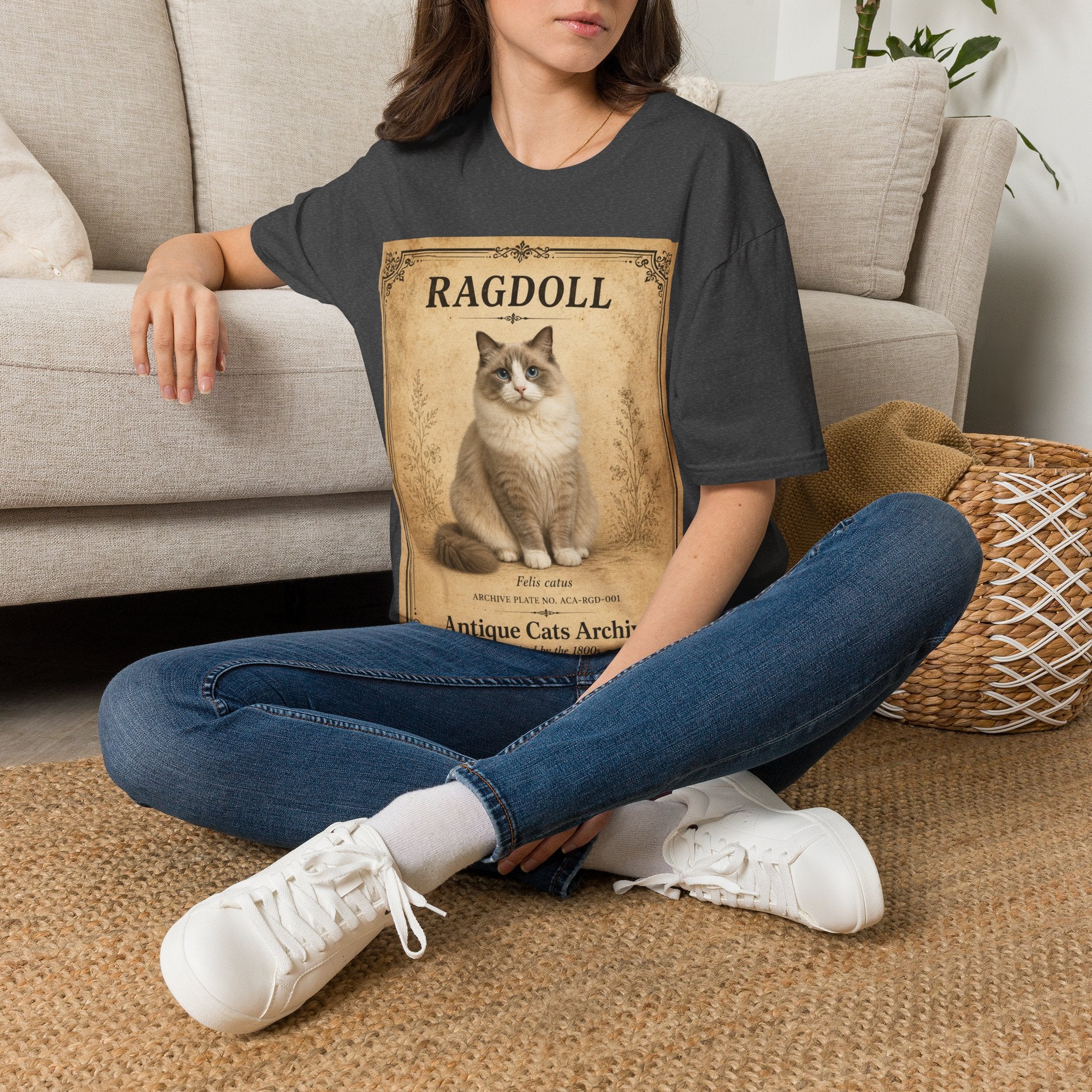 Ragdoll Cat Vintage Portrait T-Shirt